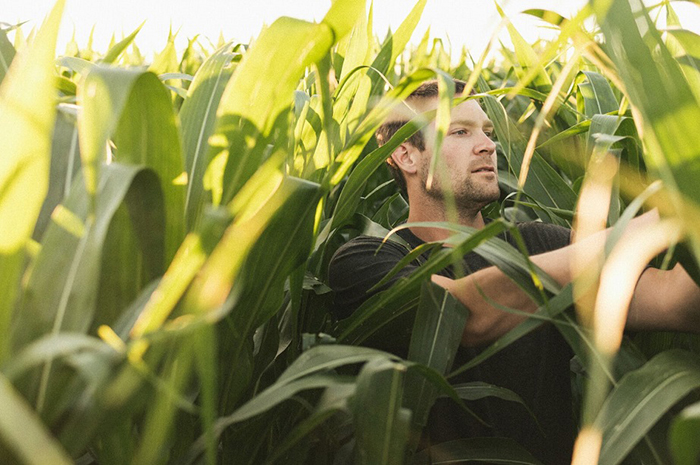 Zach Johnson in corn field